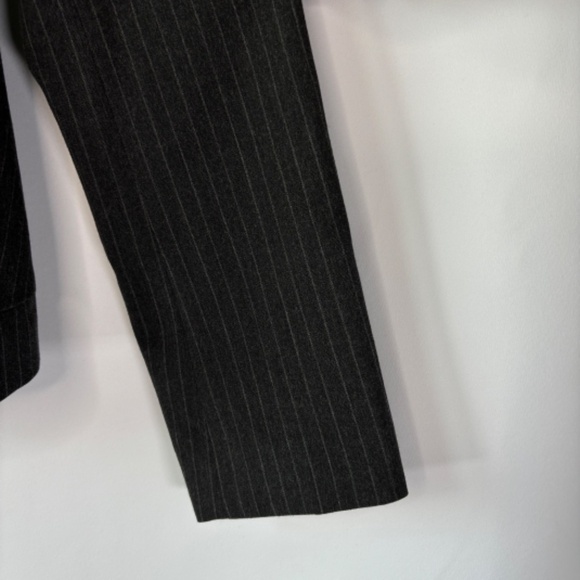 White House Black Market Women's Gray Pin Stripe Blazer Jacket Size 4 - Picture 4 of 12
